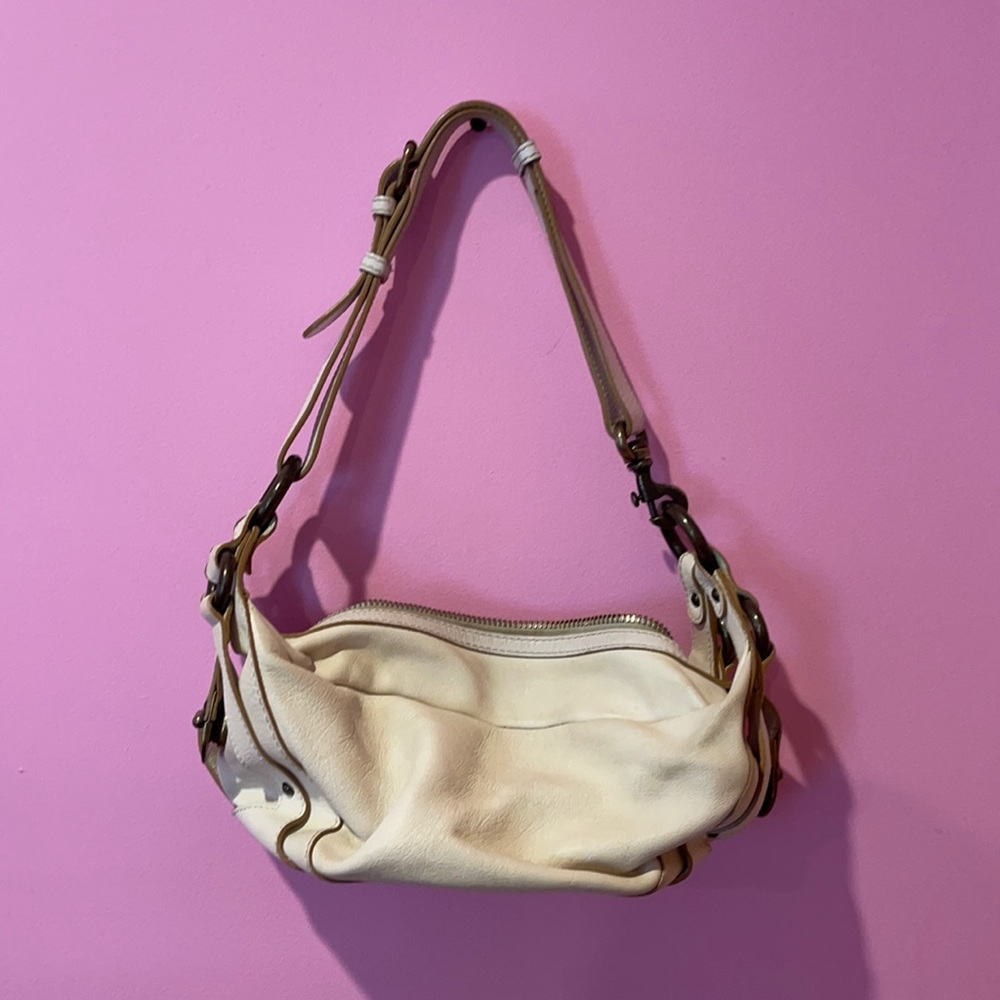 White/beige Marc Jacobs handbag with gold details